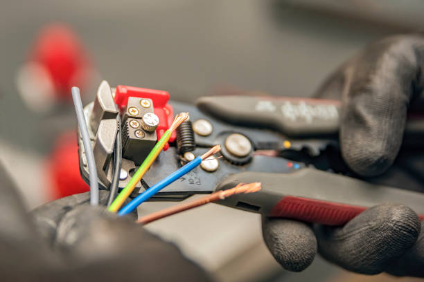 Best Electrician for Home Renovation  in Hickory Hls, IL